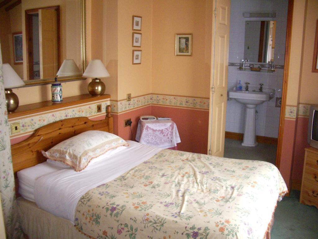 Compton House Bed & Breakfast Ashbourne  Ngoại thất bức ảnh